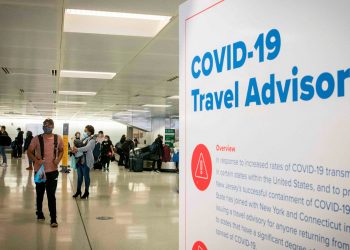 US considers easing travel restrictions with Southern African countries: disease expert