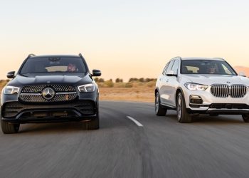 BMW claims victory over Mercedes in global luxury-sales race