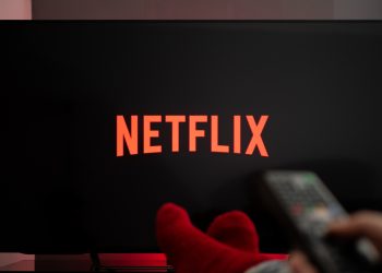 Netflix rocked by first subscriber loss, may offer cheaper version with ads