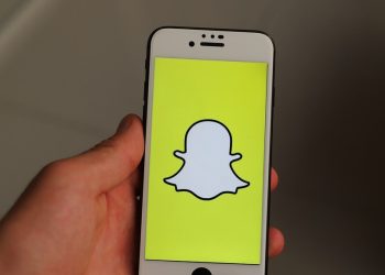 ‘Awful’ snap sales wipe US$47bn from social media stocks