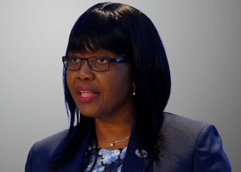 Unions suggest 18% pay raise for civil servants