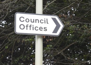 Councillors to push for another wage increase