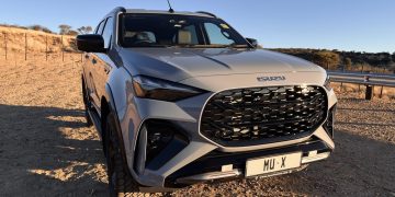 ISUZU MU-X gets a bold facelift