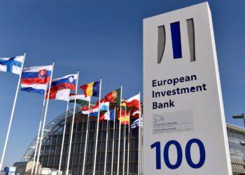 Namibia in advanced talks with EIB for N$10.3 bn green hydrogen loan